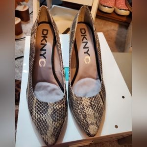 New DKNYC  snake skin heels.